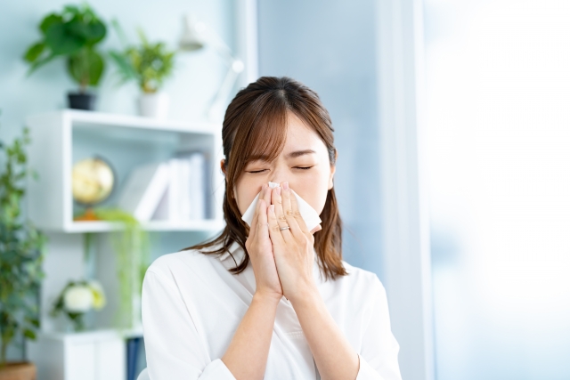 【医師が解説】舌下免疫療法とは？花粉症・ダニアレルギーを根本から改善する治療法